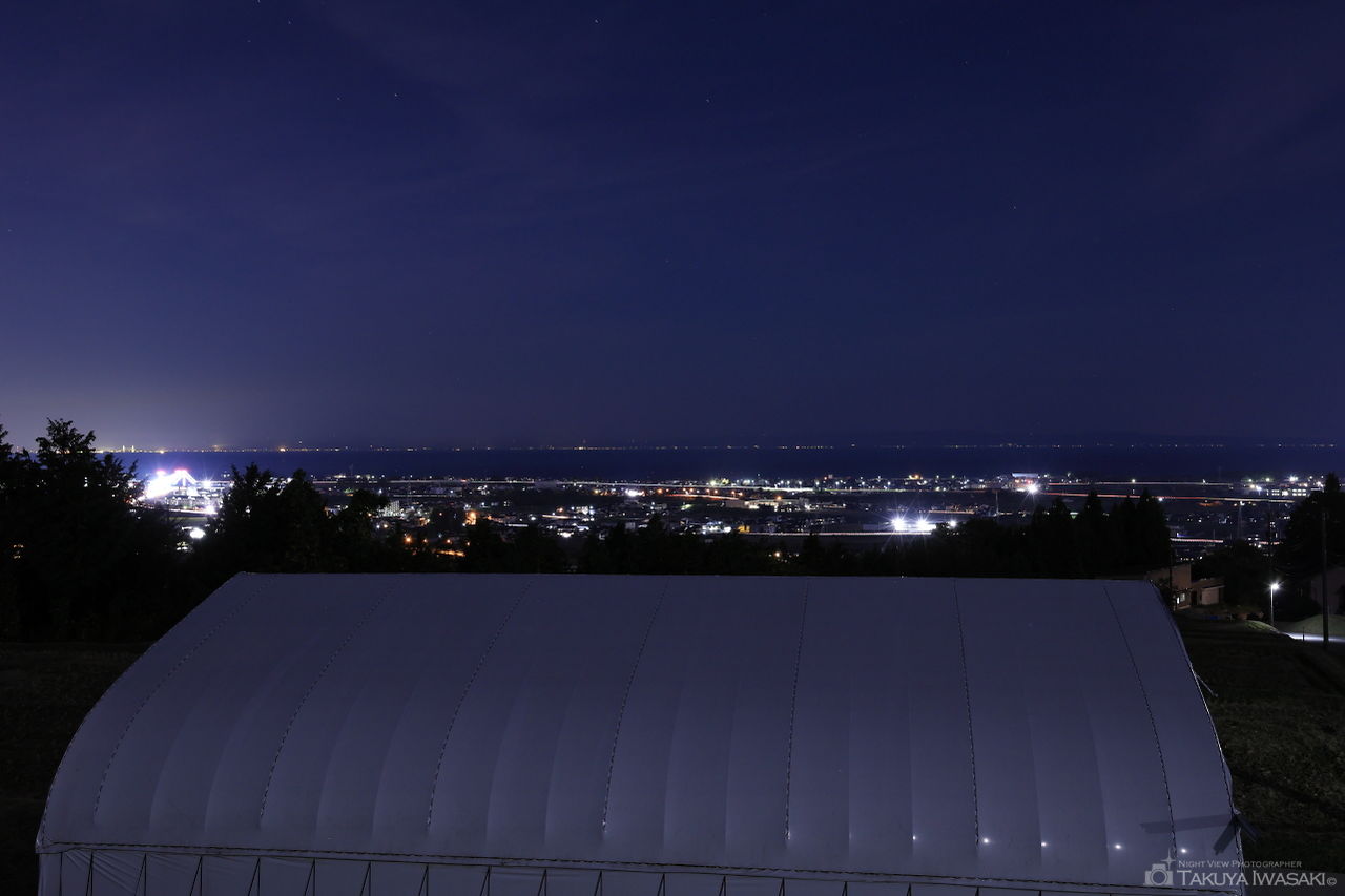 阿古屋野古墳の夜景スポット写真（2）