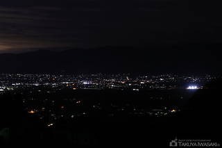 イオックスアローザスキー場の夜景スポット写真（2）class=