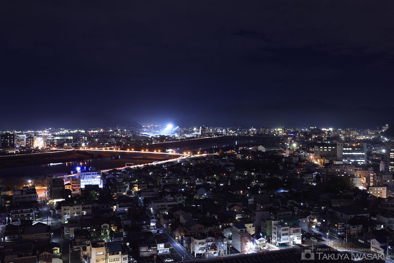 岐阜市役所 展望スペース つかさデッキの夜景スポット写真（2）
