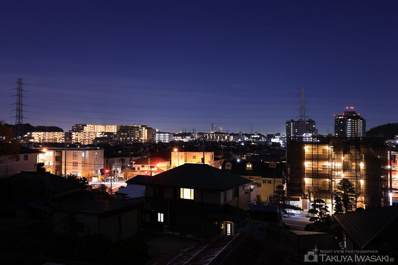 日吉本町5丁目　鳥居の夜景スポット写真（1）
