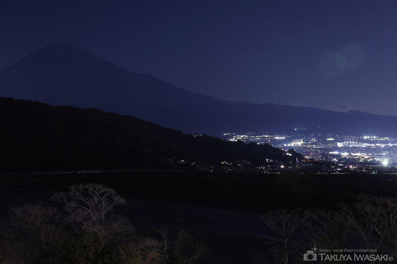 富士川楽座 展望ラウンジの夜景スポット写真（1）