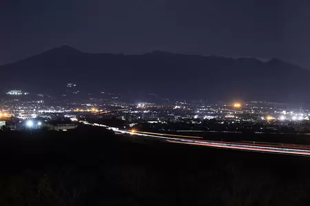 富士川楽座 展望ラウンジの夜景