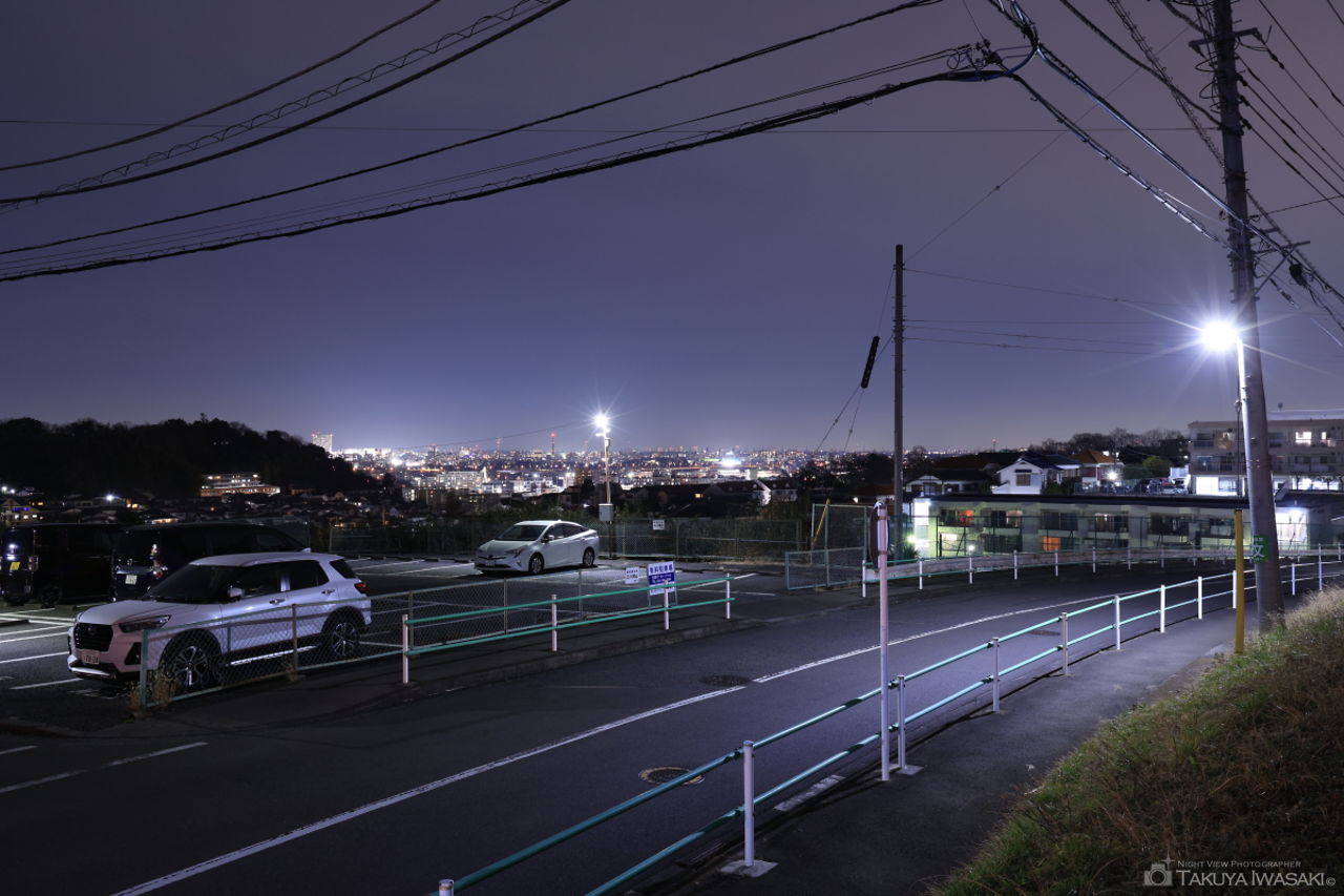 日野市郷土資料館前の夜景スポット写真（3）