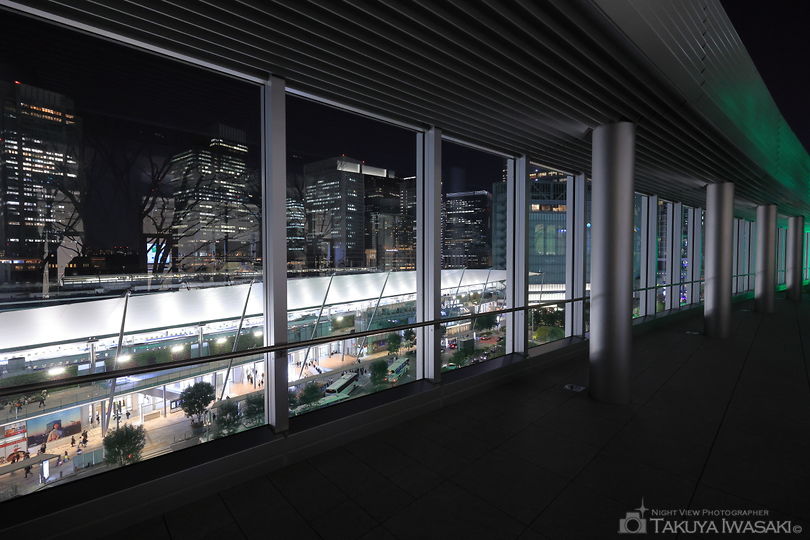  東京ミッドタウン八重洲 YAESU TERRACEの夜景スポット写真（4）