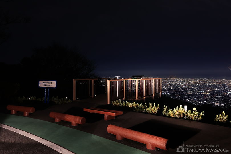海抜600m駐車場の夜景スポット写真（4）
