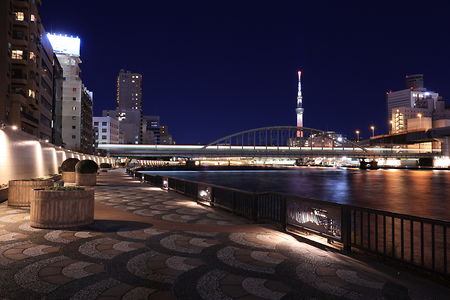 隅田川テラス 柳橋付近の夜景スポット写真（5）class=
