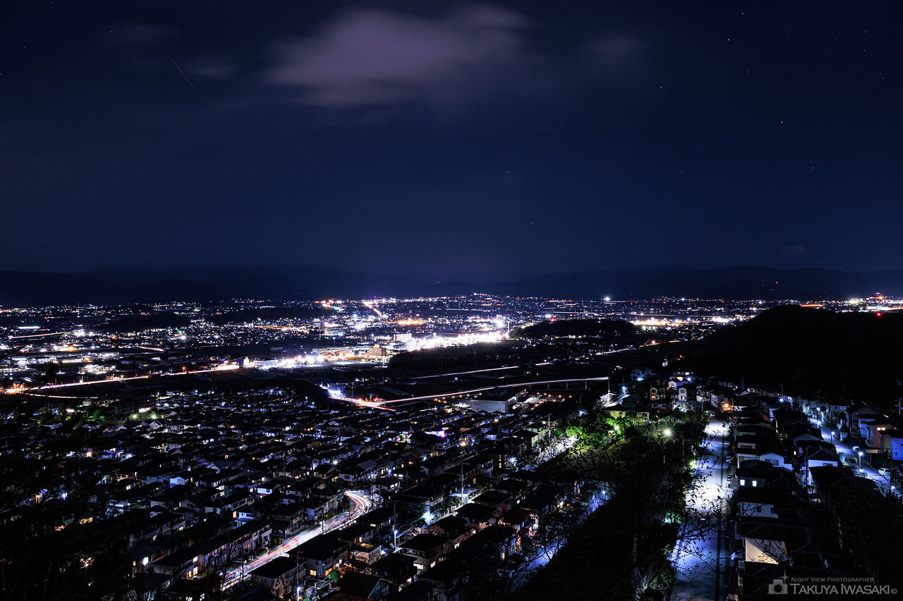 南国バイパス方面を望む