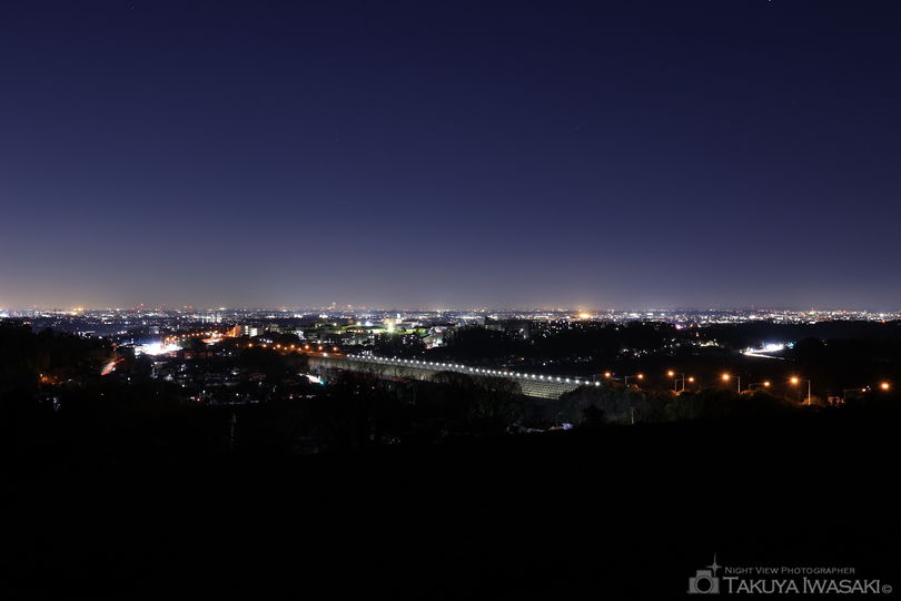 上智学院秦野グラウンド前の夜景スポット写真（2）