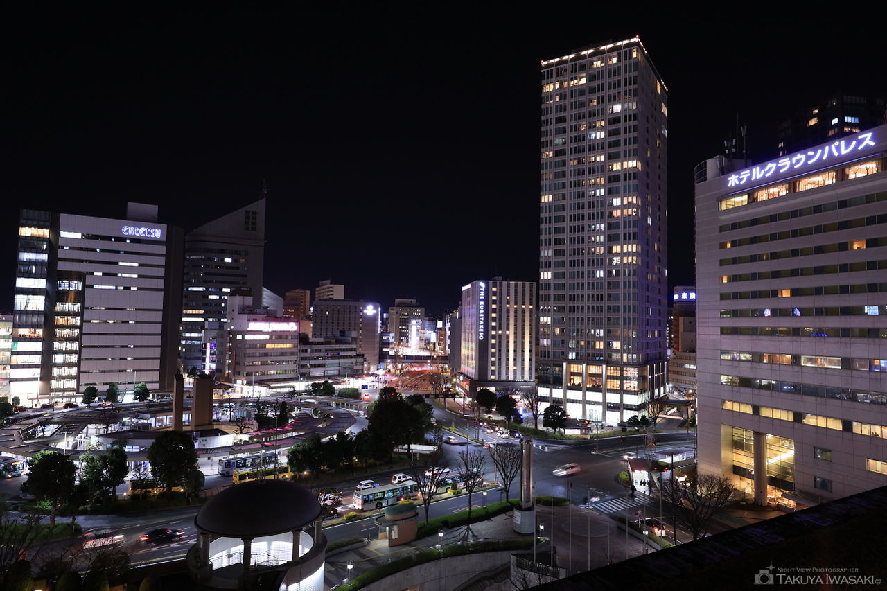 浜松駅北口のロータリーを見渡す