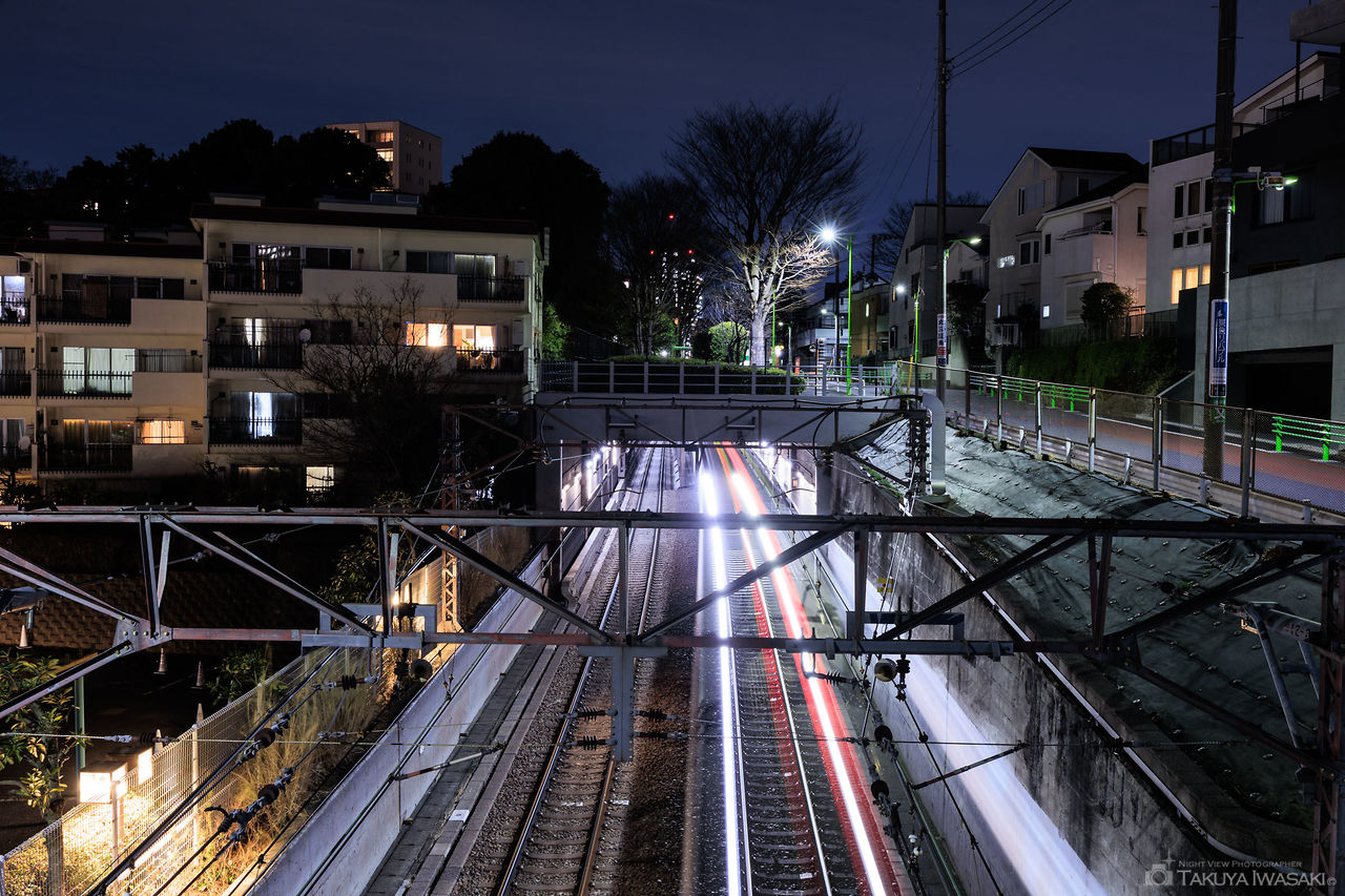 田園都市線瀬田跨線橋の夜景スポット写真（3）