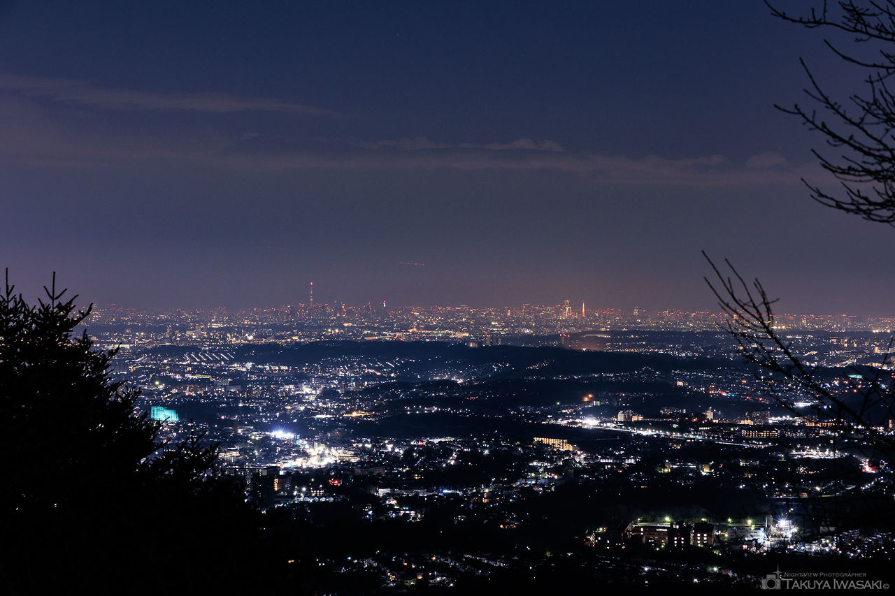 高尾山駅展望台の夜景スポット写真（3）