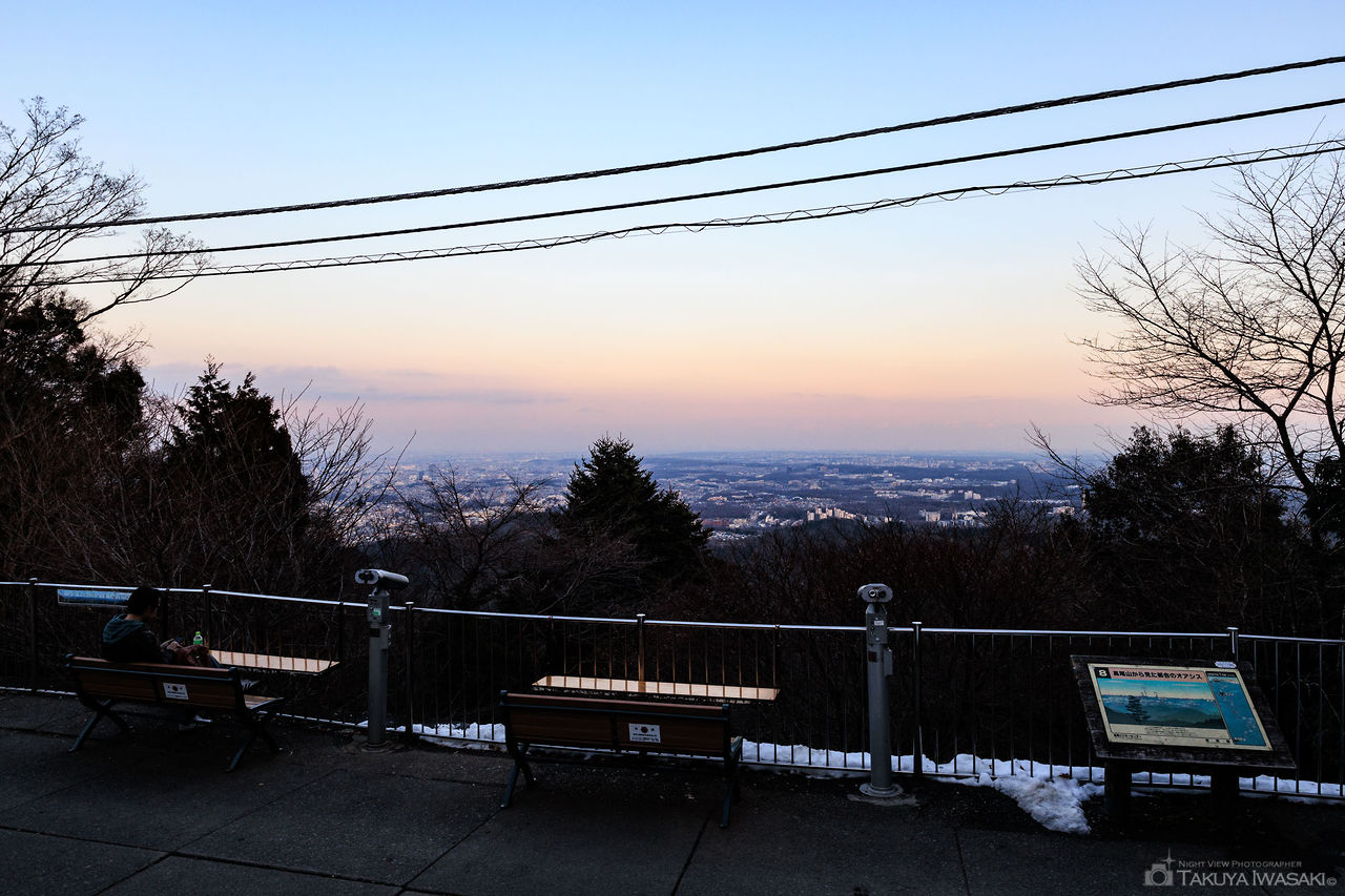 高尾山駅展望台の夜景スポット写真（6）