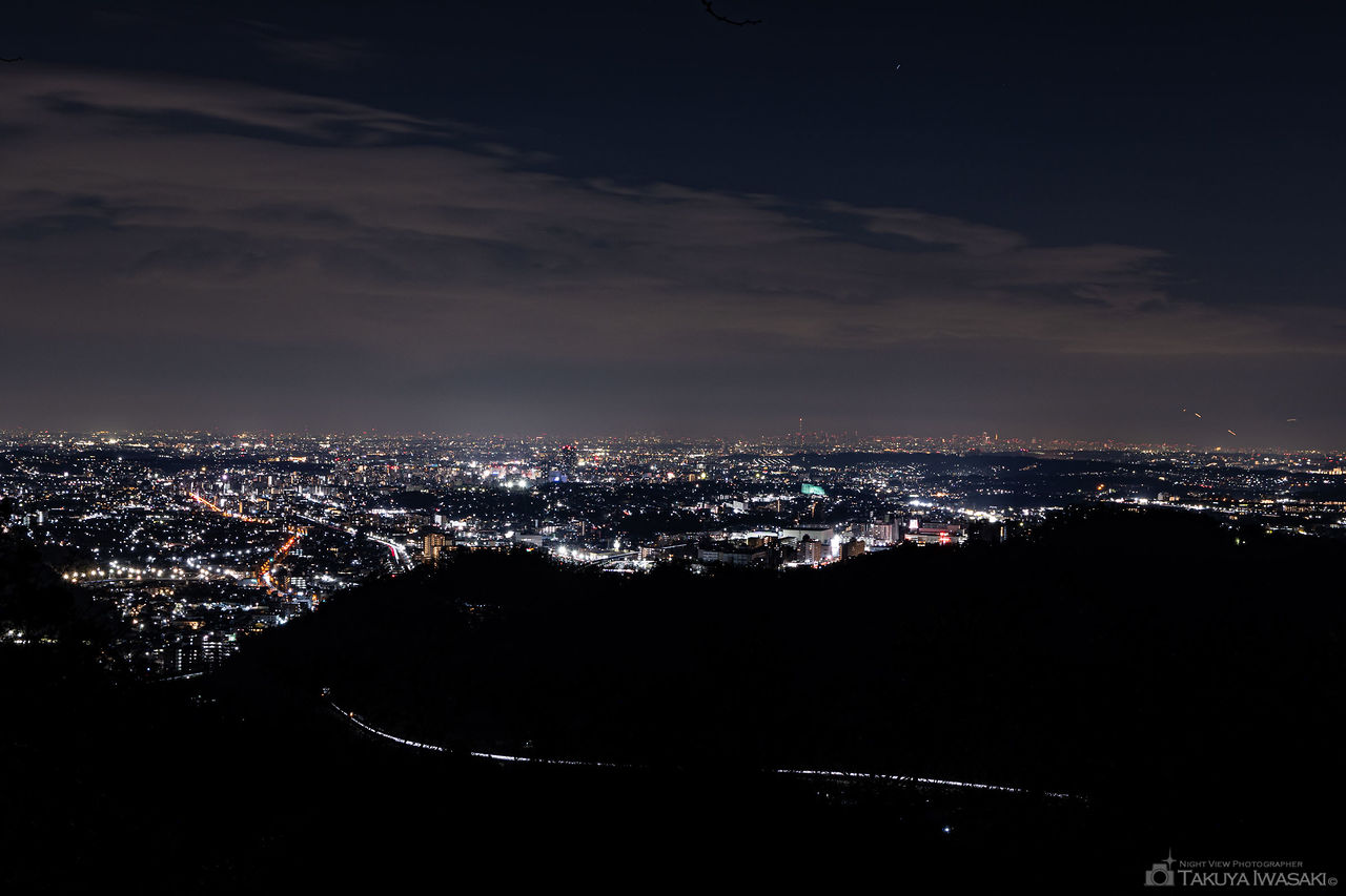 高尾山 金比羅台展望台の夜景スポット写真（2）